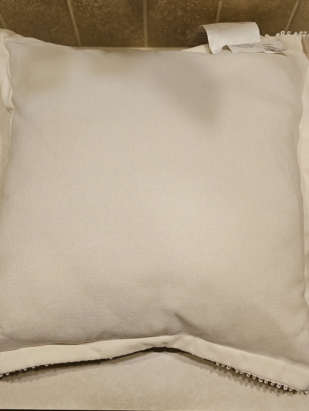 STUDIO MCGEE NWT 18